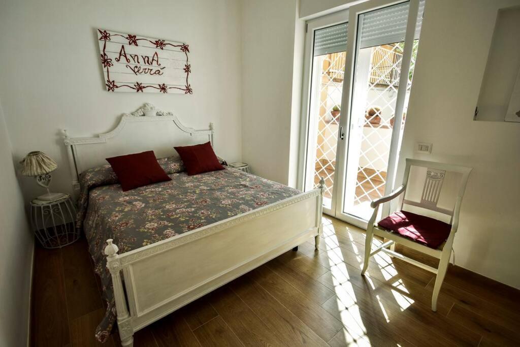 Double Free Parking Anna Verra Cottage Marano di Napoli Esterno foto